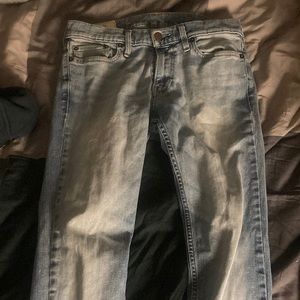 Hollister skinny jeans